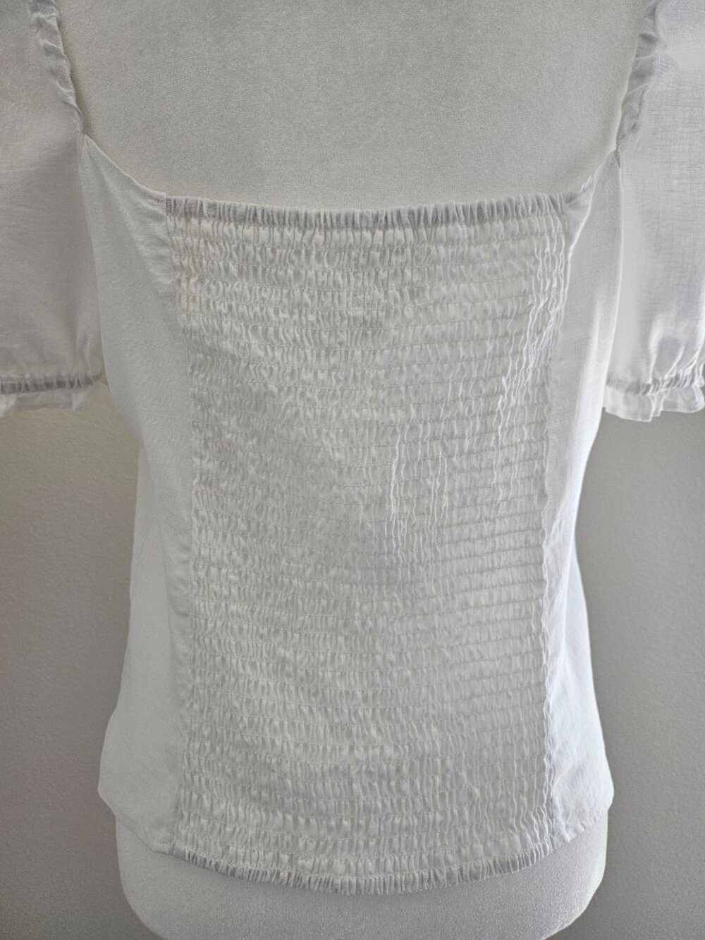 H&M White Linen Blend Smocked Peasant Top - Size L - Picture 7 of 12